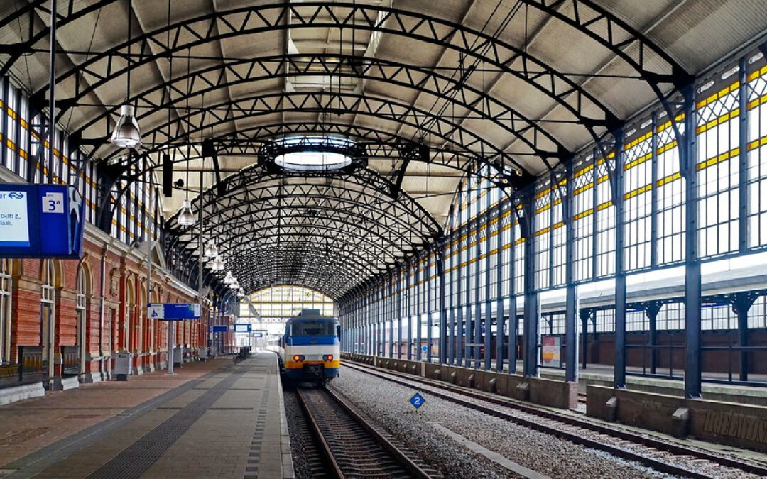 Solidarity with the striking staff of the National Railways (NS)