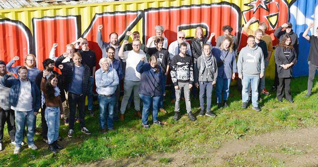 Driepartijenconferentie van de DKP, NCPN en de KPL bij de Karl-Liebknecht school in Leverkusen – Solidariteit met de mensen in Libanon